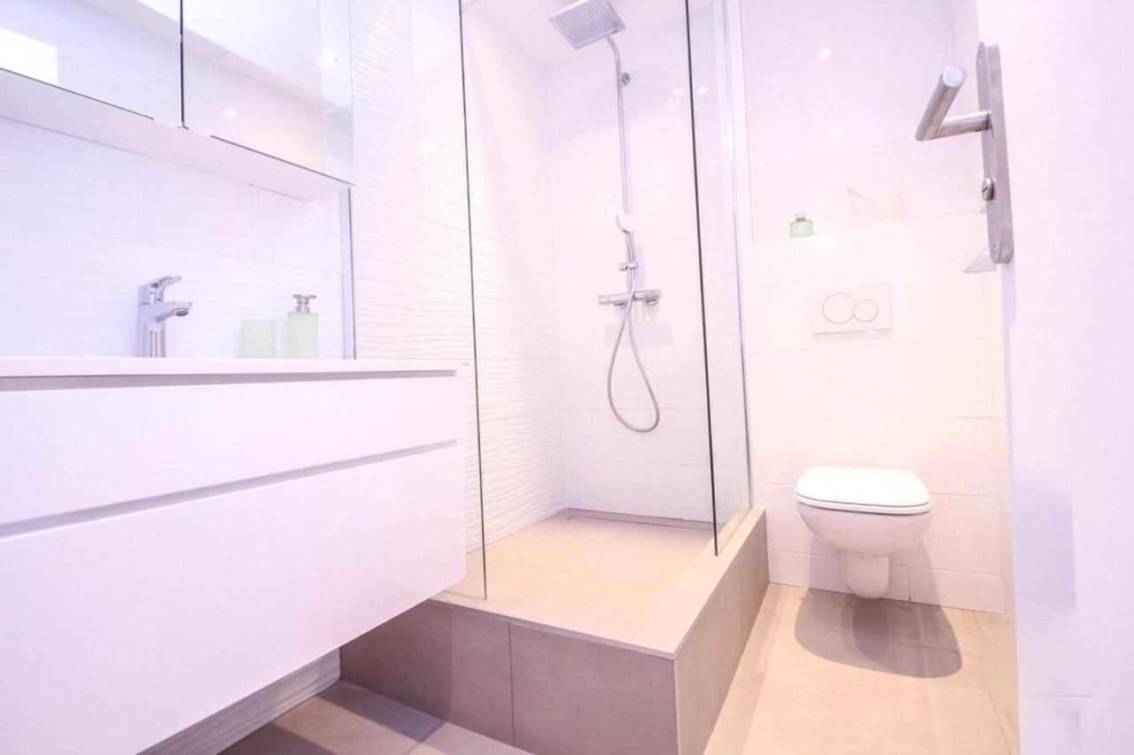A Very Furnished Near The Beaches Appartement *